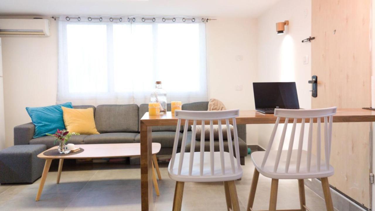 Primrose Boutique Apartment أشدود المظهر الخارجي الصورة