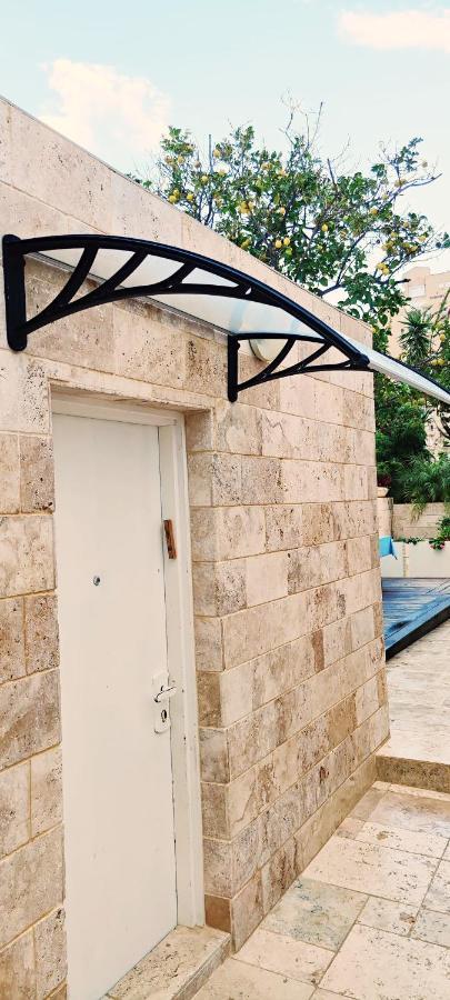 Primrose Boutique Apartment أشدود المظهر الخارجي الصورة